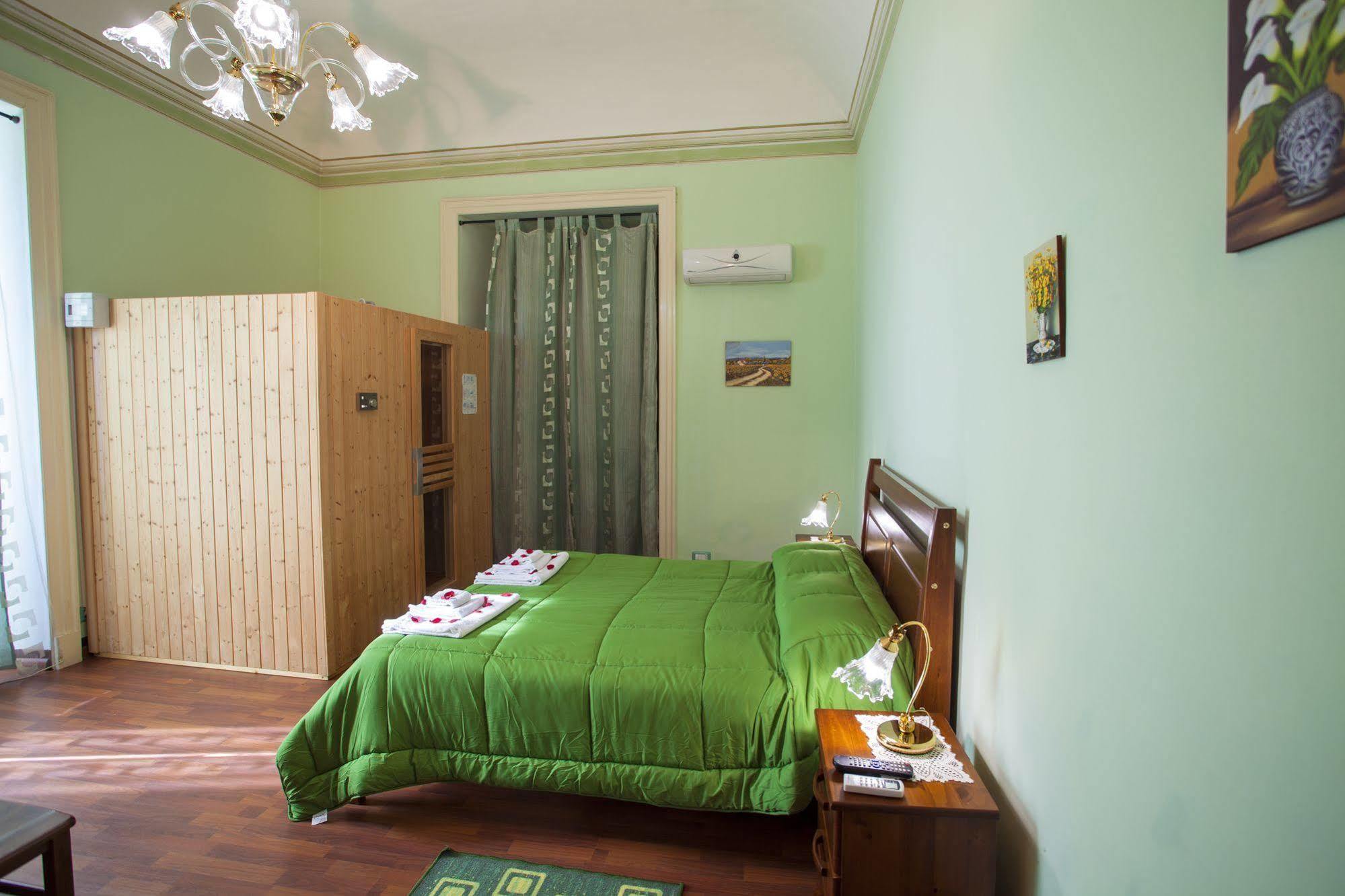Bed and Breakfast Siciliaetnamare Riposto Exterior foto